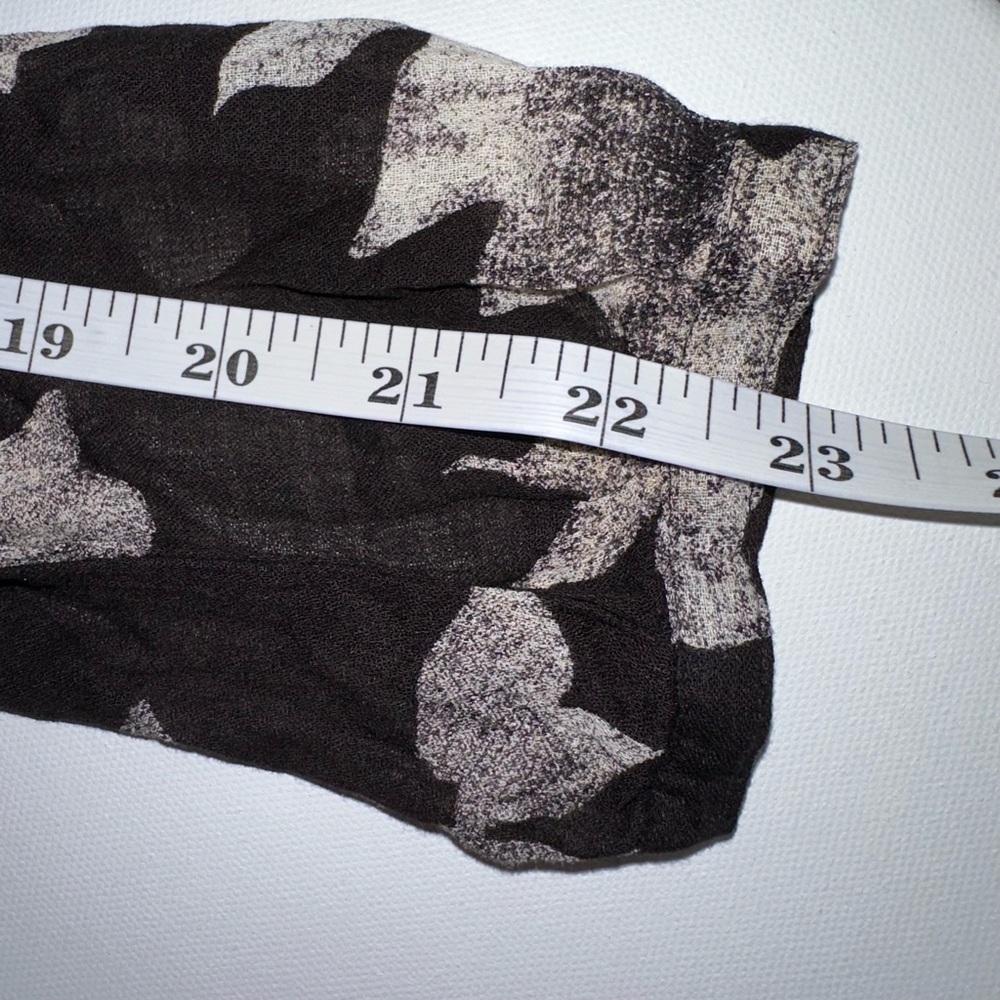 NWT Lucky Brand Women’s S Viscose Black Floral Boho Pintuck Tassel Tie Blouse - Picture 8 of 9